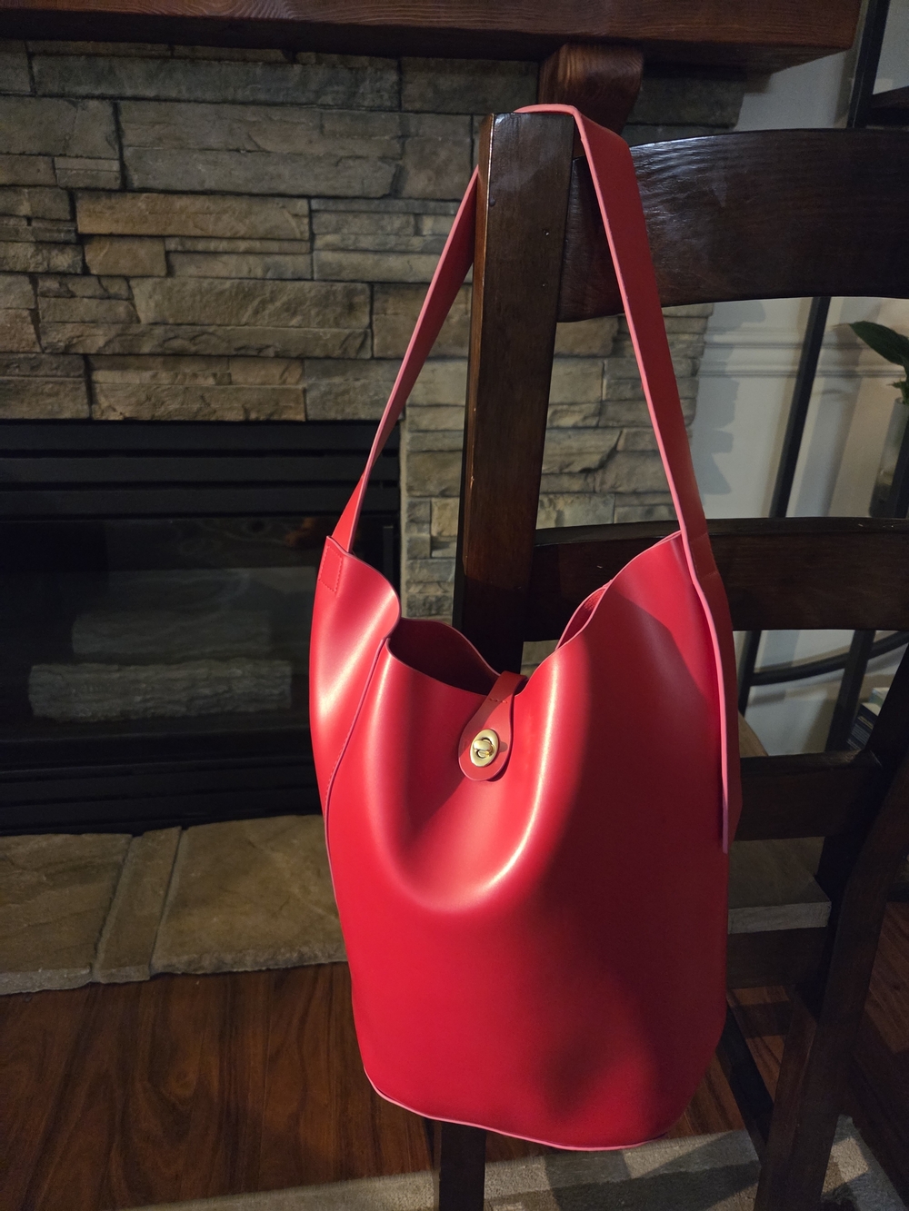 Elizabeth Arden Red Hobo Shoulder Bag